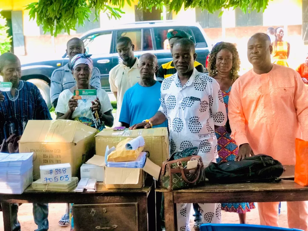 Krachi West MP donates mathematical set to BECE candidates