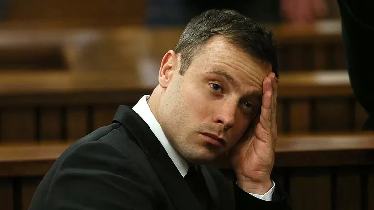 Oscar Pistorius eyes early release in new parole bid